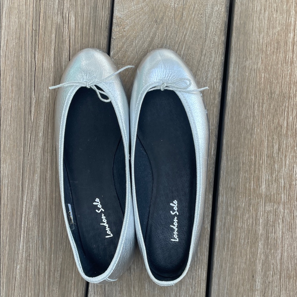 London Sole Metallic Ballet Flats